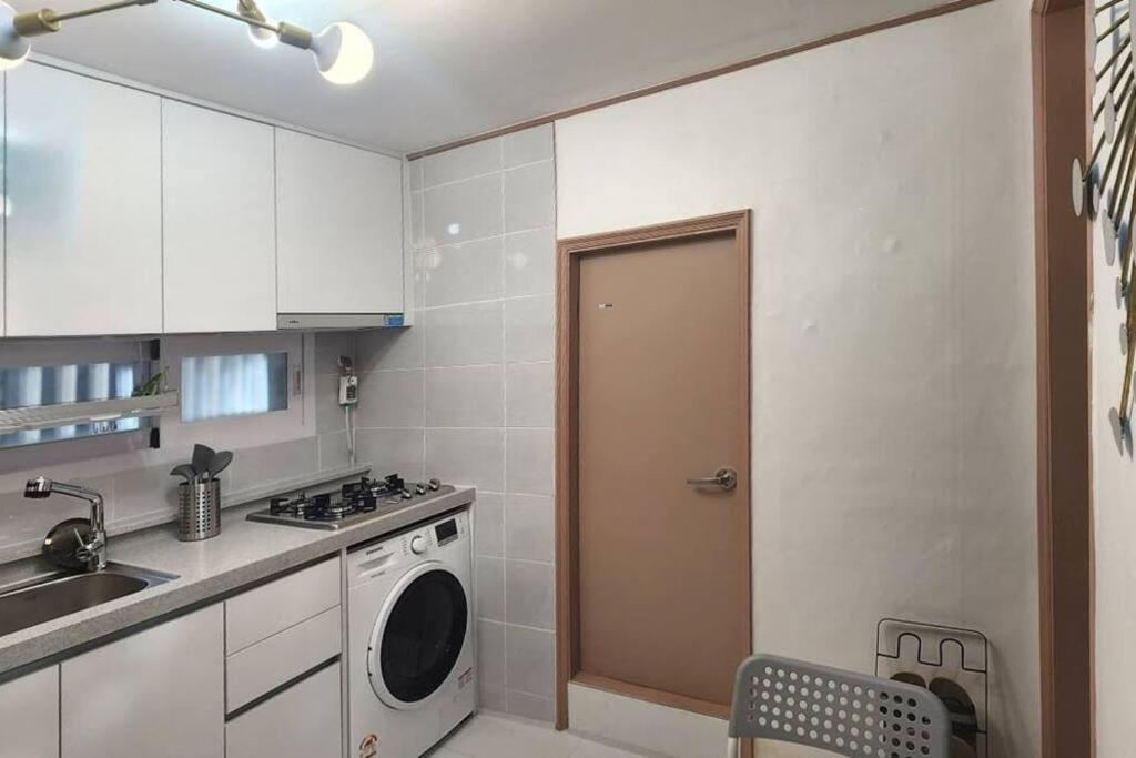K-10 White Linen House อพาร์ทเม้น โซล