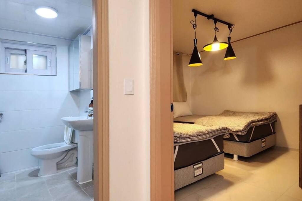 อพาร์ทเม้น K-10 White Linen House โซล