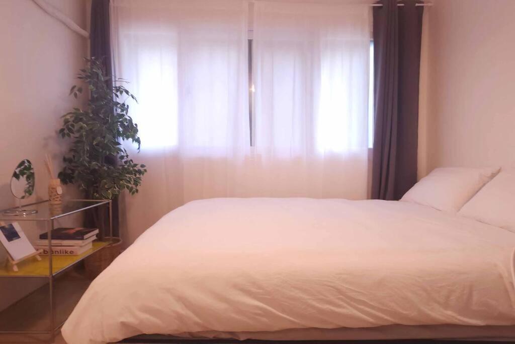 อพาร์ทเม้น K-10 White Linen House *